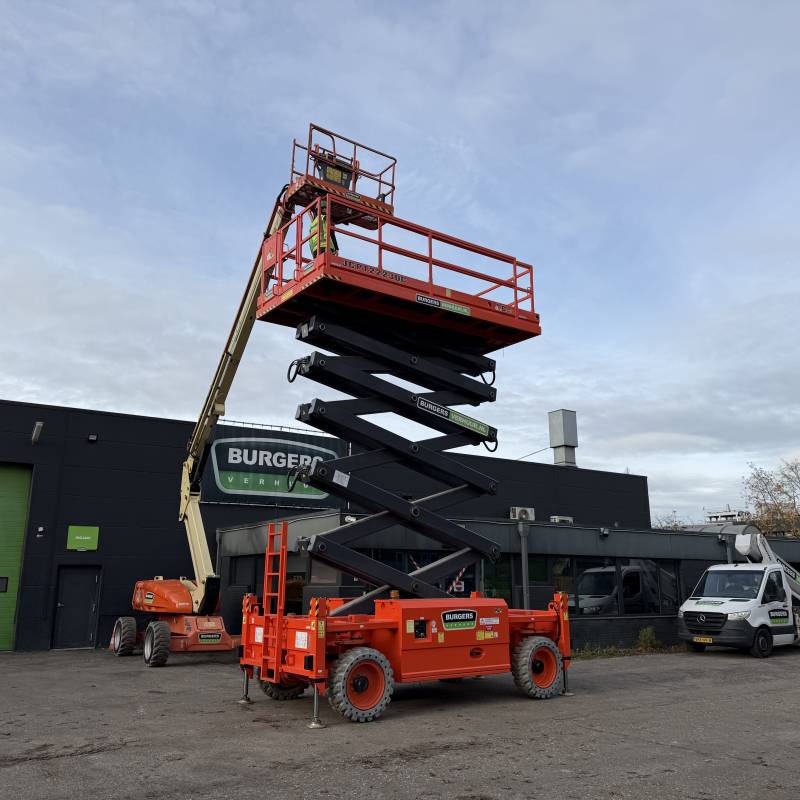 Schaarhoogwerker (E) 22 meter (2,40 mtr)