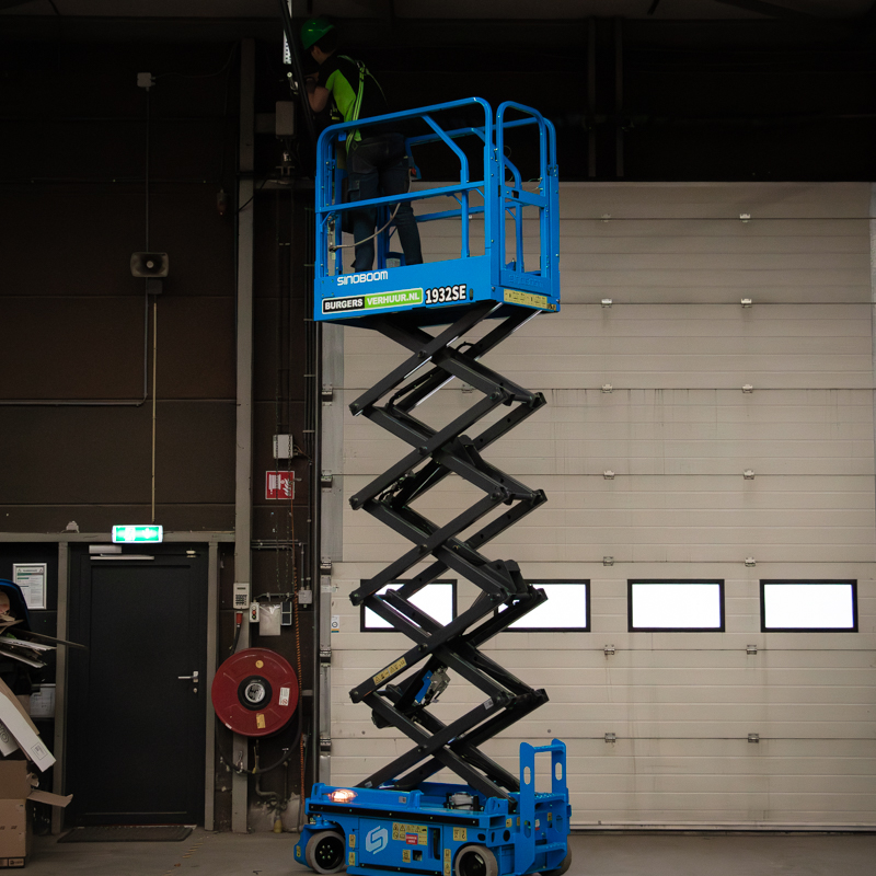 Schaarhoogwerker (E) micro 7,6 meter (0,81 mtr)
